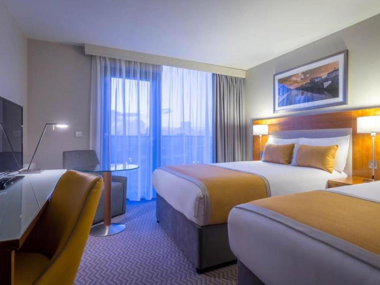 Maldron Hotel Tallaght Exteriér fotografie