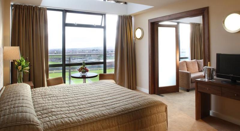 Maldron Hotel Tallaght Exteriér fotografie